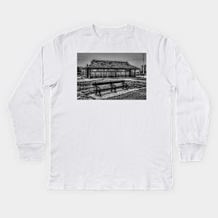 Seaburn Historic Tram Shelter Kids Long Sleeve T-Shirt